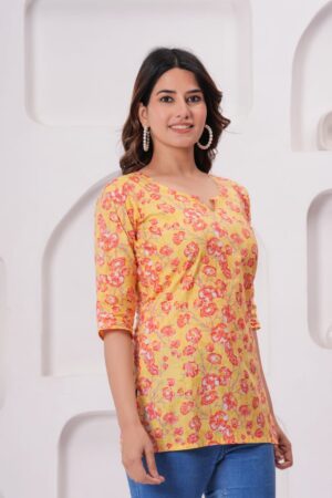 Women's premium cotton top with fast color prosin print